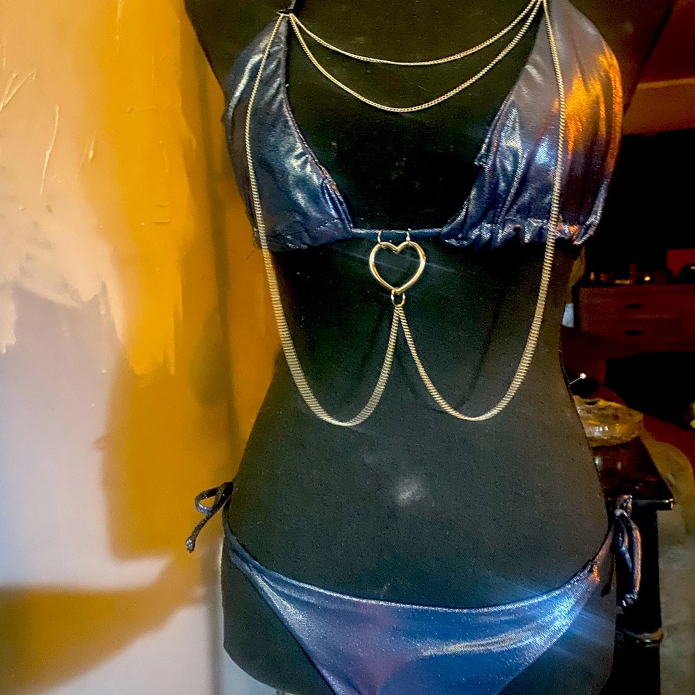 Custom bikini